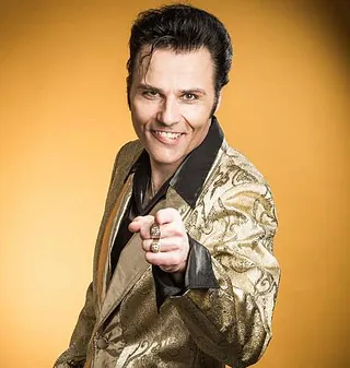 Elvis - Aron etäkeikalle